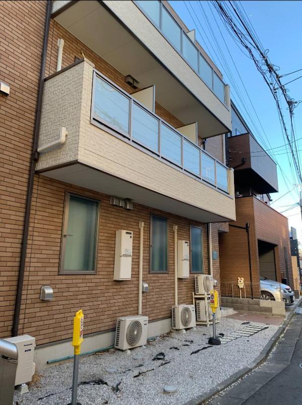 Uhome Kamiitabashi * Tōkyō